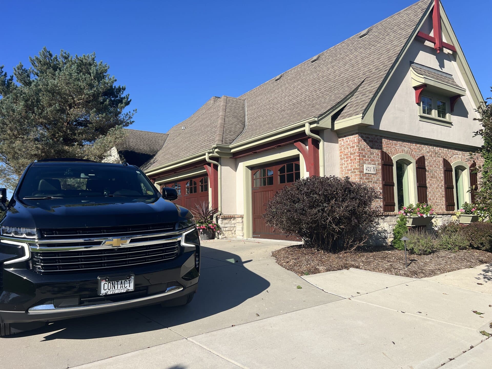 Contact Limo luxury black SUV bereavement transportation Wisconsin formal service