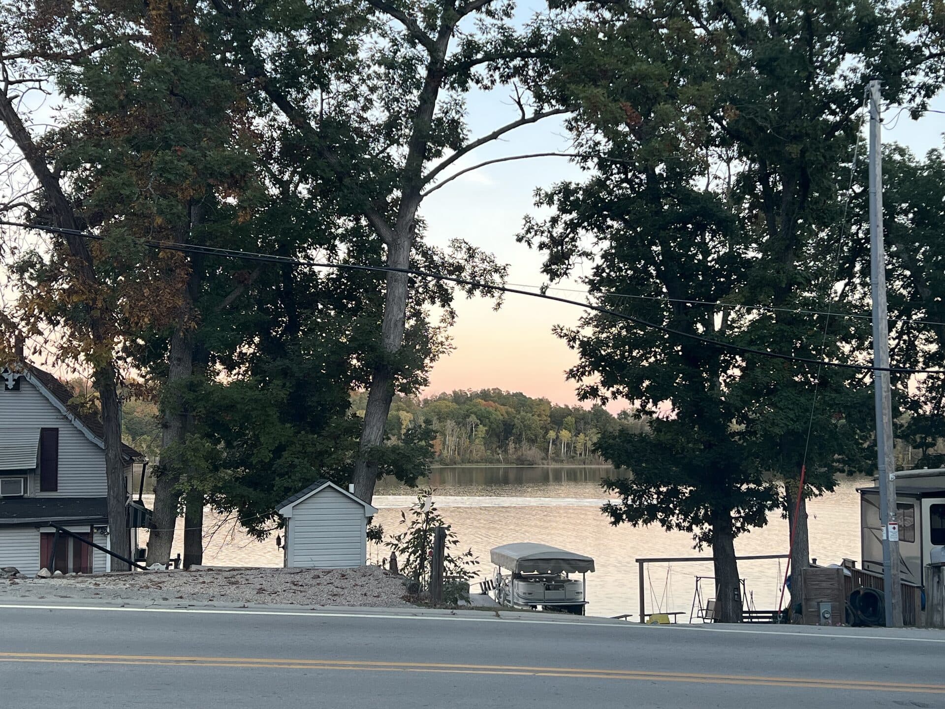Lake Geneva Wisconsin waterfront at sunset — Contact Limo wedding venue transportation